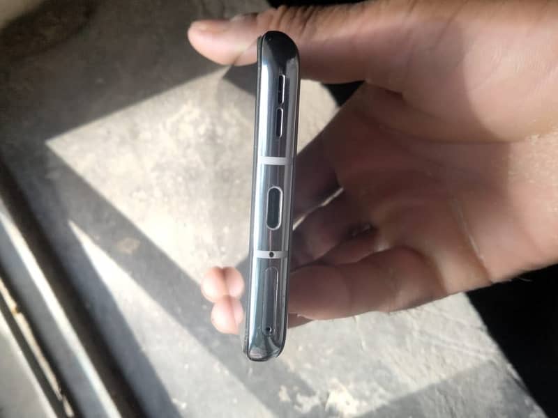 One Plus 9 Pro 4