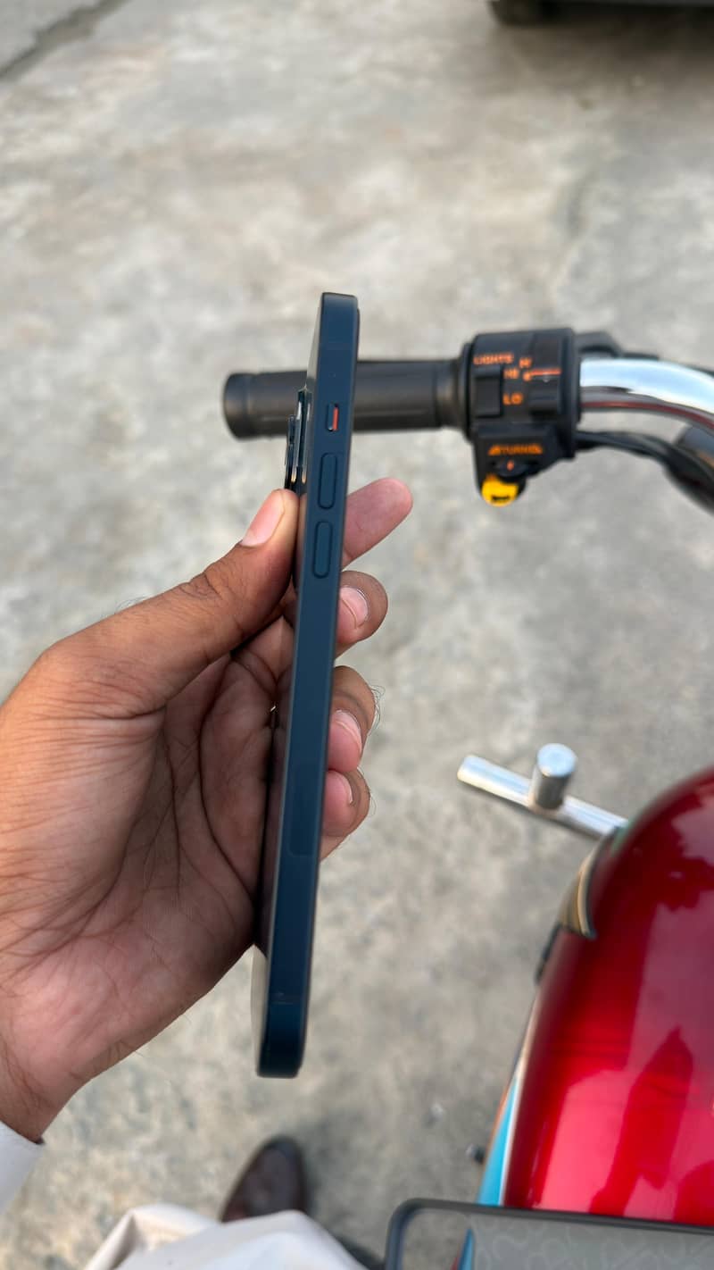 Apple iPhone 14 plus 2