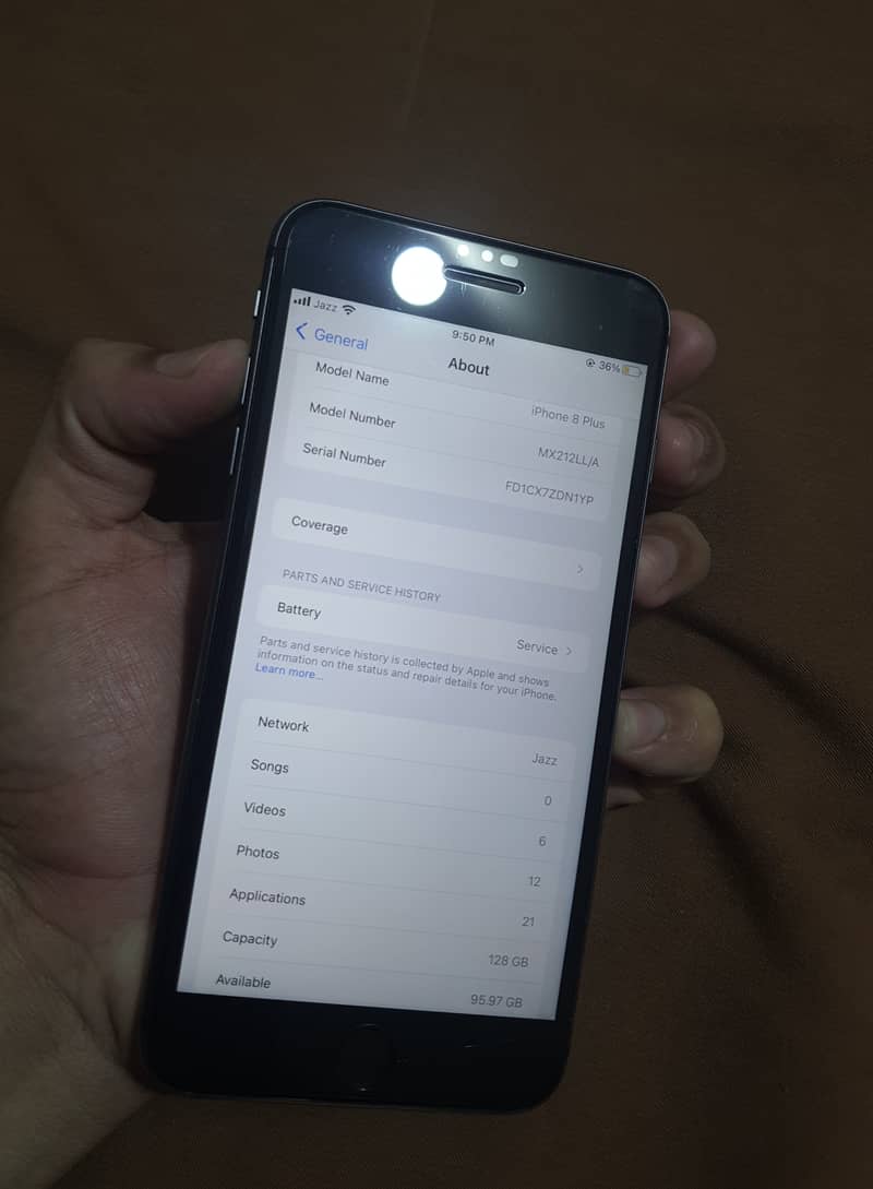 Apple iPhone 8 Plus 1
