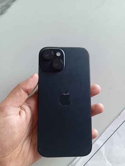 Apple iPhone 15