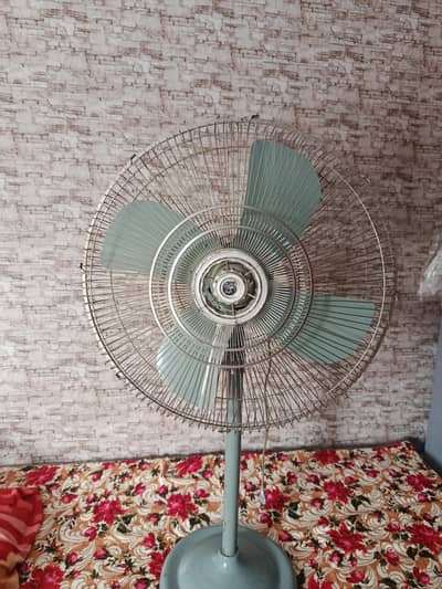 Pedestal Fan Good Condition Motor