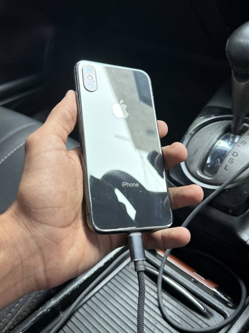 Apple iPhone X 6