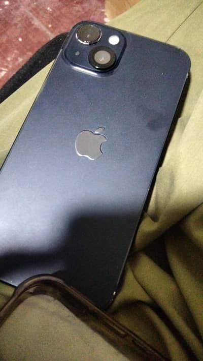 Apple iPhone 13 jv