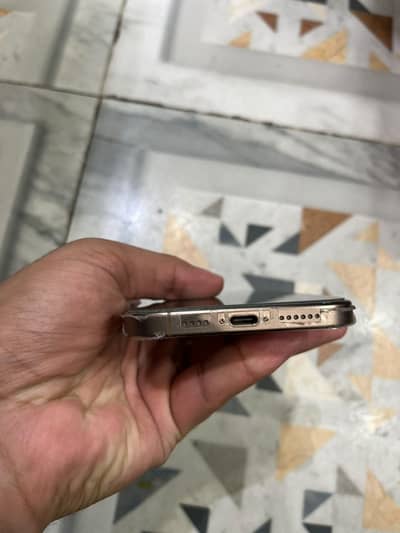 i phone 16pro max jv