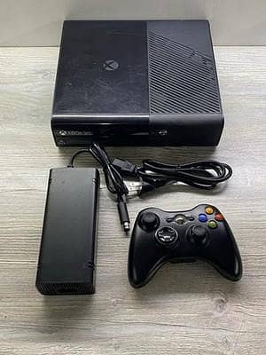 XBox 360 E Ultra Slim With 220+ Games Install