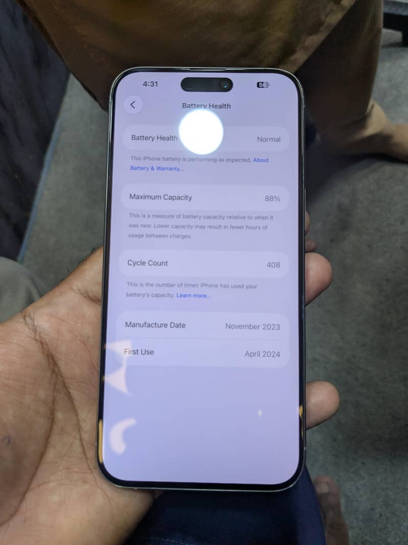 Apple iPhone 15 Pro Max 6