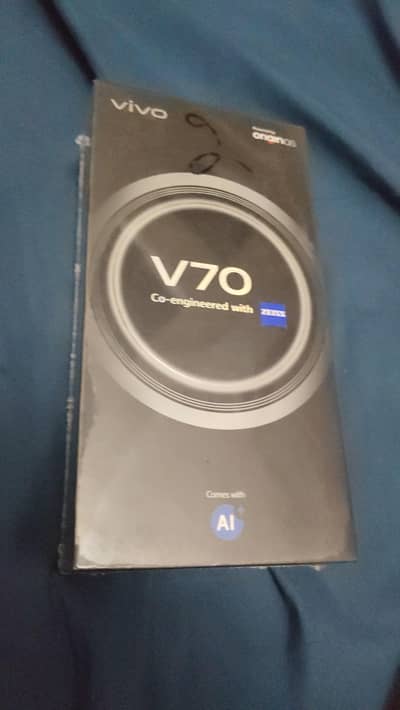 Vivo V70 5G 512GB