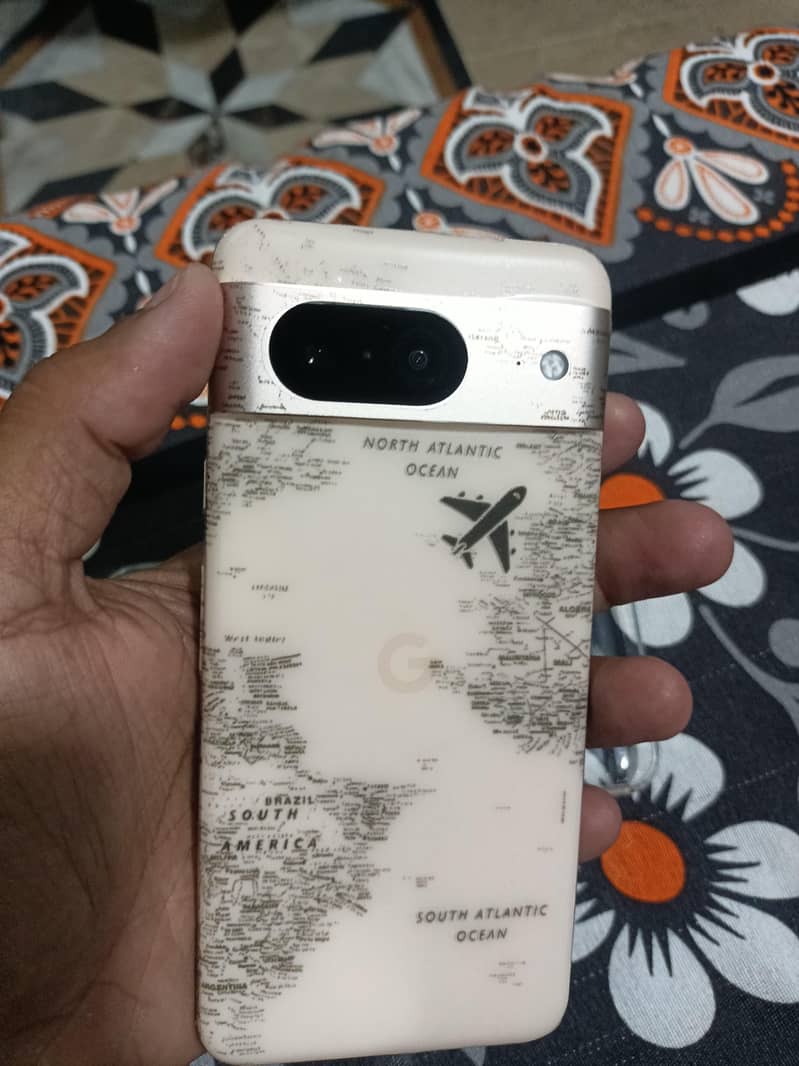 Google Pixel 8 0
