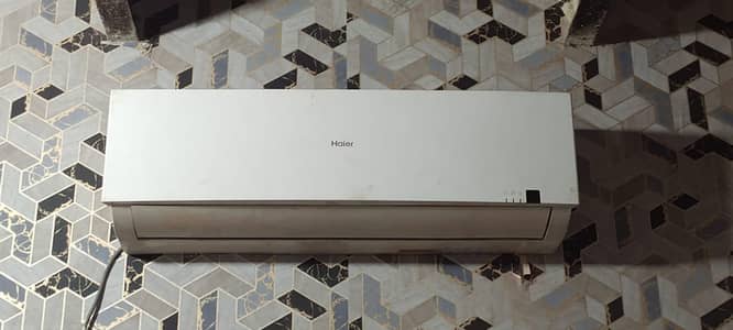 haier 1.5 ton all ok with 5 foot pipe
