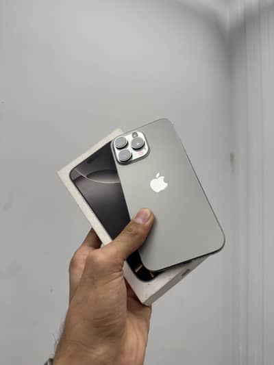 Apple iPhone 16 Pro Max non