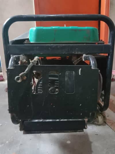 6 month used generator in new condition gas n diesel options also