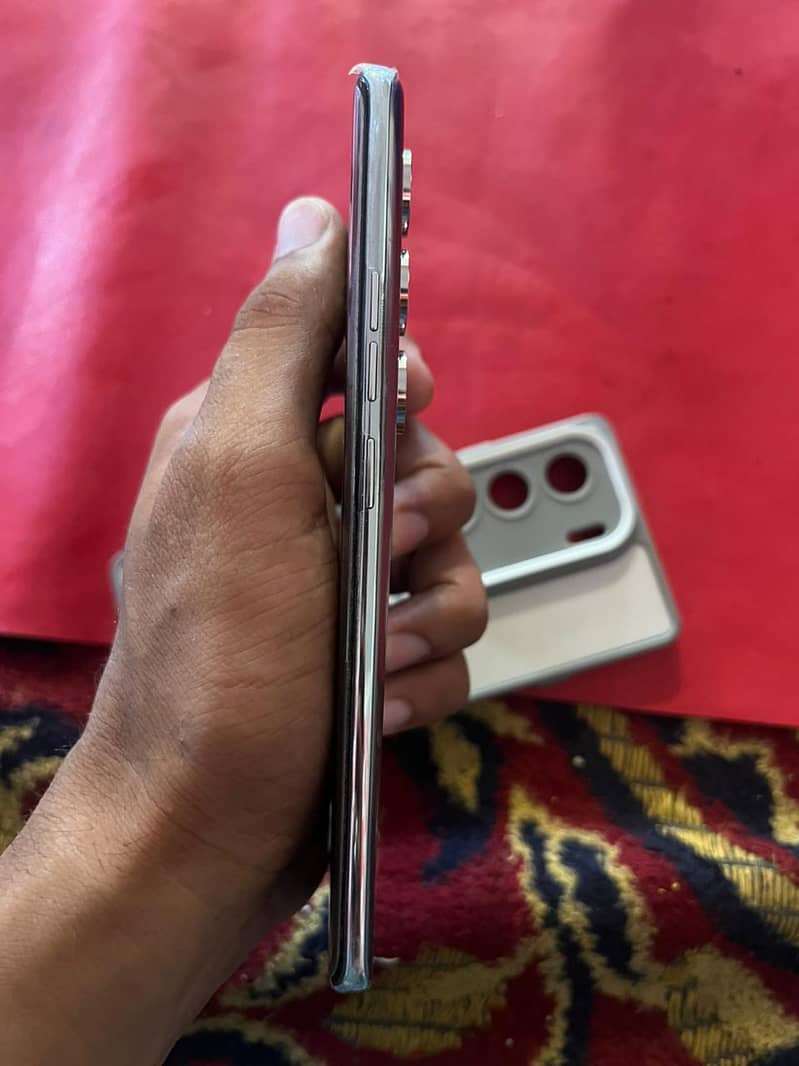 Tecno CAMON 40 Pro 2