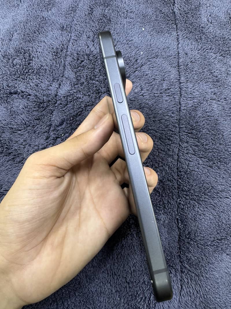 Google Pixel 9 4