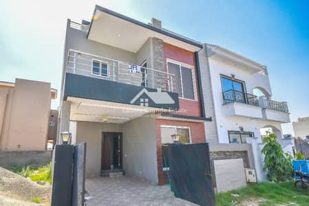 5 Marla House Available for Rent Prime Location