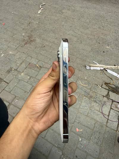 Apple iPhone 13 Pro