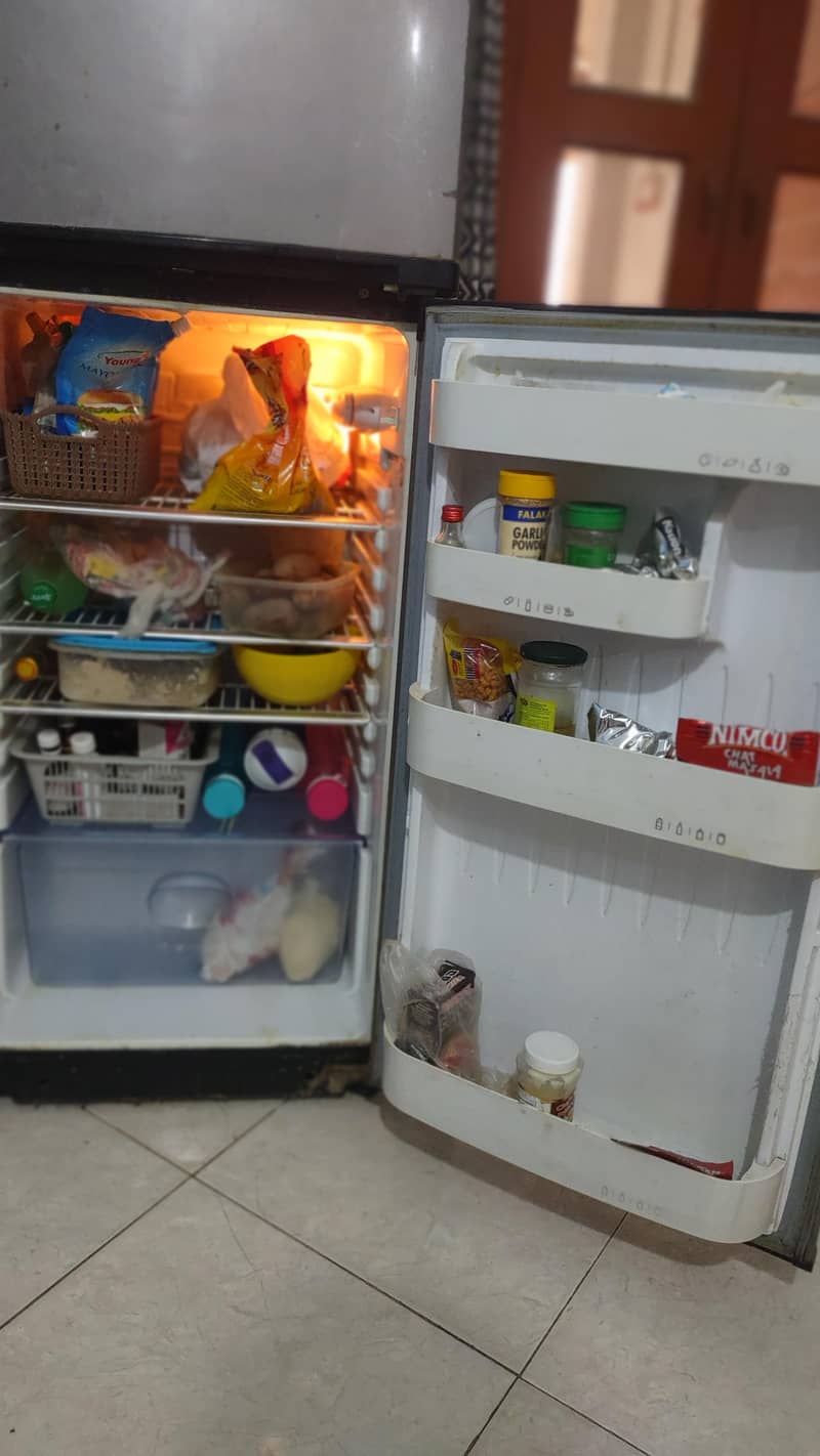 fridge 0