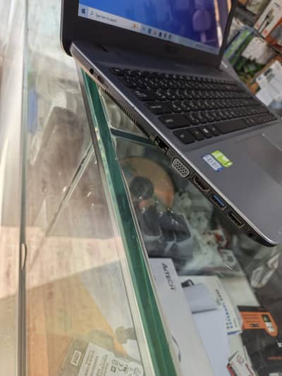 Asus Laptop core i7 7th generation urgent sale
