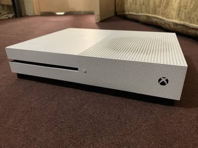 Xbox one S disc+ digital