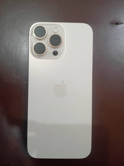 Apple iPhone 16 Pro Max