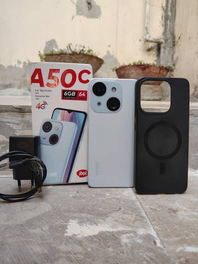 Itel A50C 4 +2 Gb 64Gb complete box under warranty