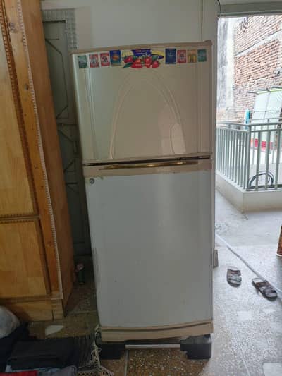 Fridge for sale urgent