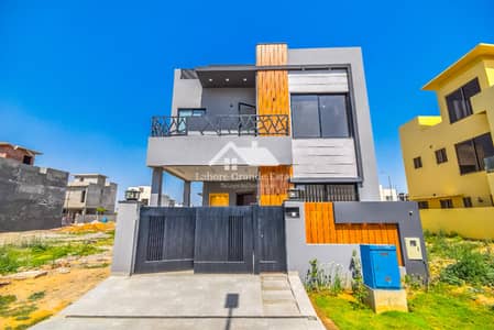 5 Marla House Available for Rent Prime Location