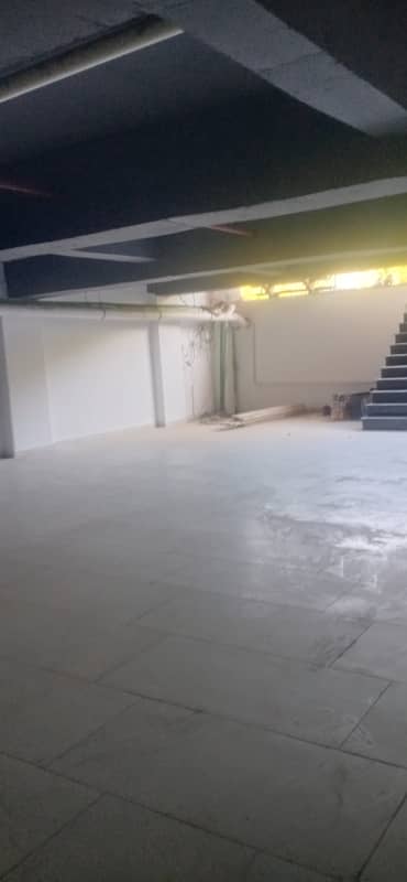 2800sqft space available for rent in Bahria town phase 7