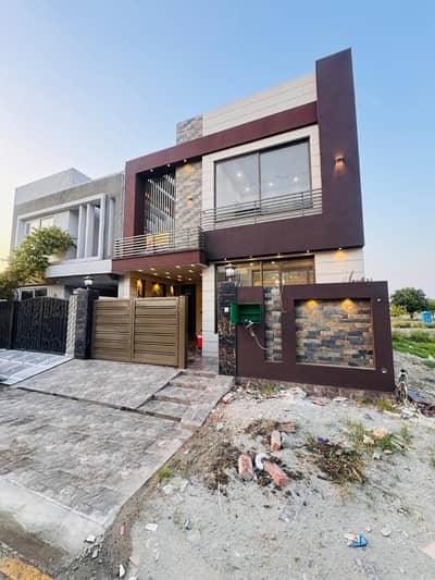 5.3 Marla Brand New House for Sale in Bahria Orchard Lahore