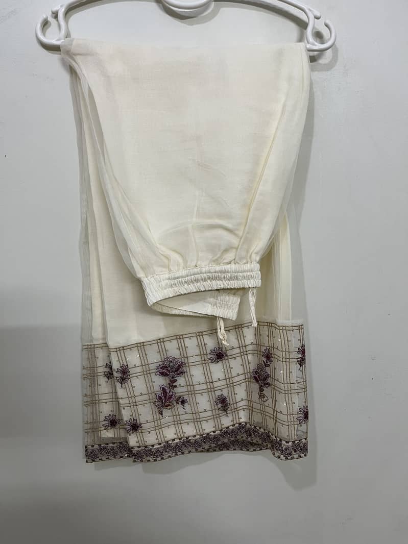 PRELOVED!! 8