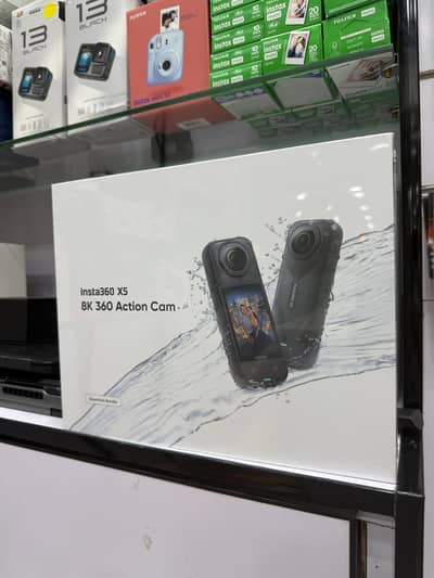 Insta360 X5 Essential Bundle
