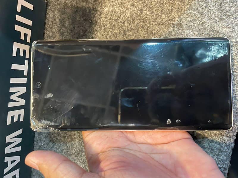 Google Pixel 6 Pro 11