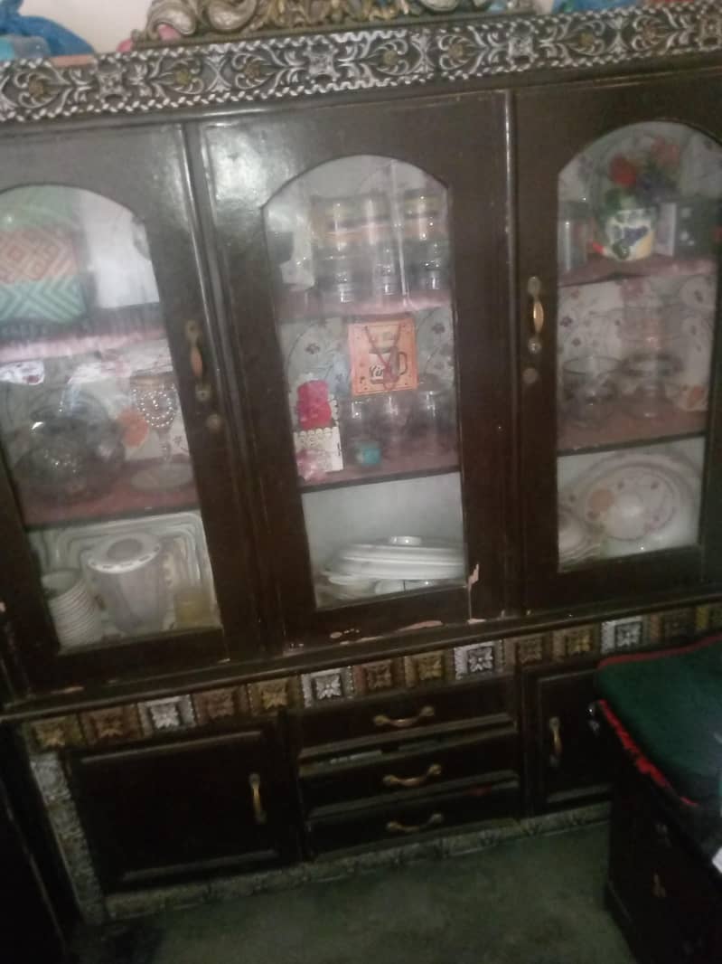 showcases 1