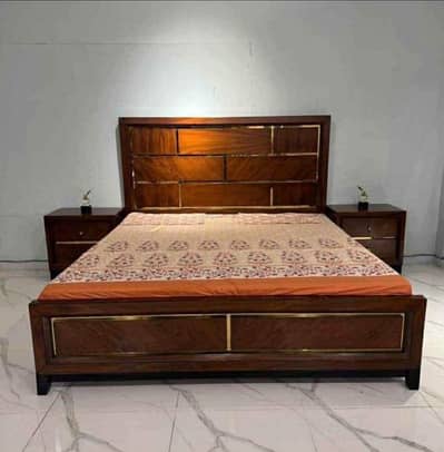 Bed set / bedroom furniture / luxury bed set / wooden bed set / bed