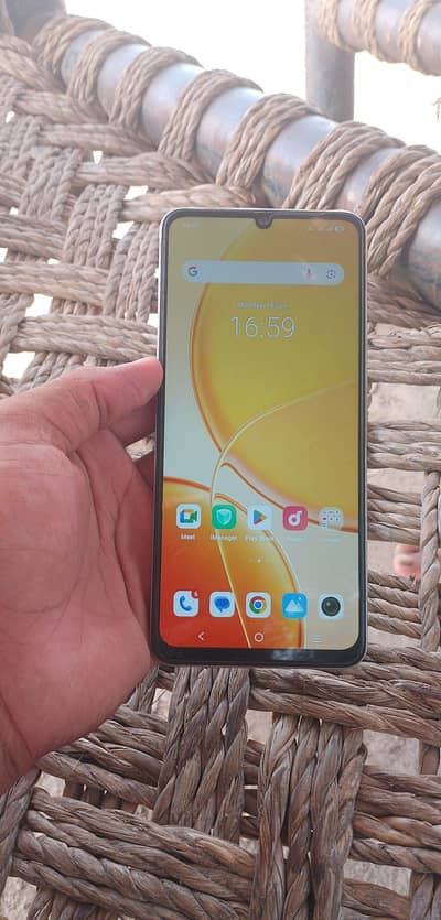 Vivo Y04