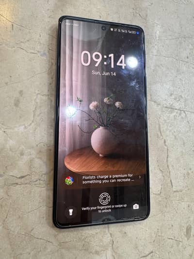 Tecno CAMON 20