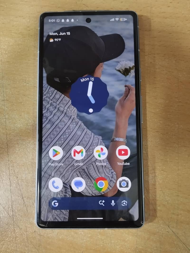 Google Pixel 7a 2