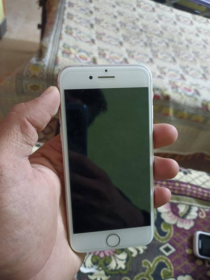 Apple iPhone 8 7