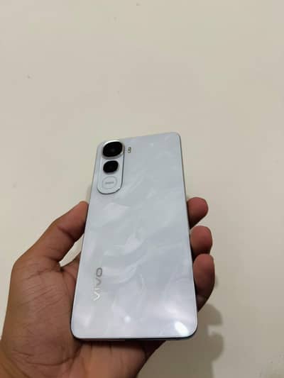 Vivo Y400 2 Months Used