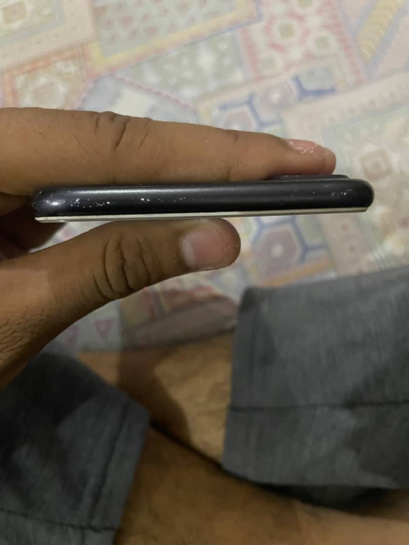Apple iPhone 7 Plus 4