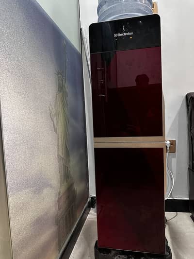 Water Dispenser 3 taps with refrigerator for sale