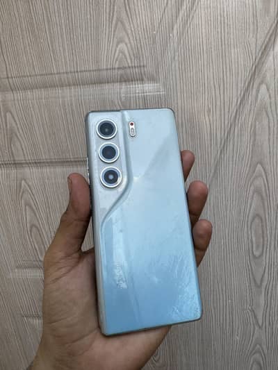 Tecno CAMON 40 Pro