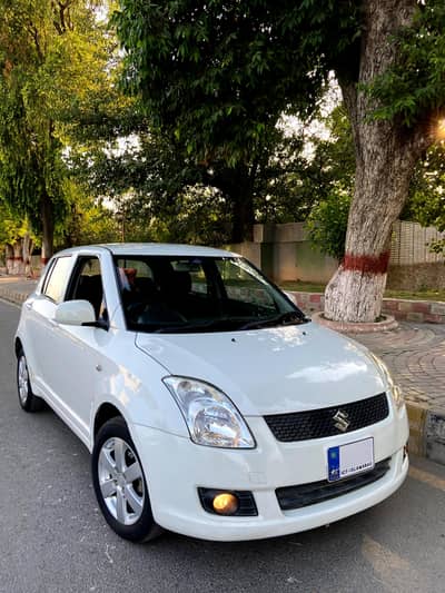Suzuki Swift DX 2012