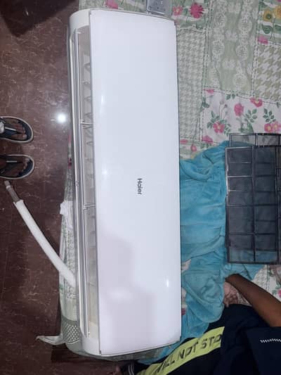 1.5 ton Haier Air condition reasonable price can be negotiable
