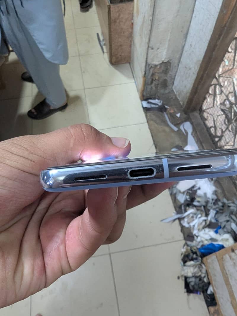 Google Pixel 8 Pro 5