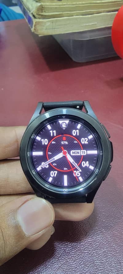 samsung watch 4 classic 42 mm watch & charger