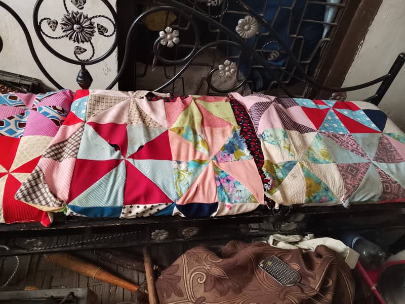 3 seater sofa/sethi 2