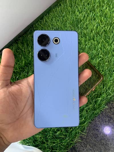 Tecno CAMON 20