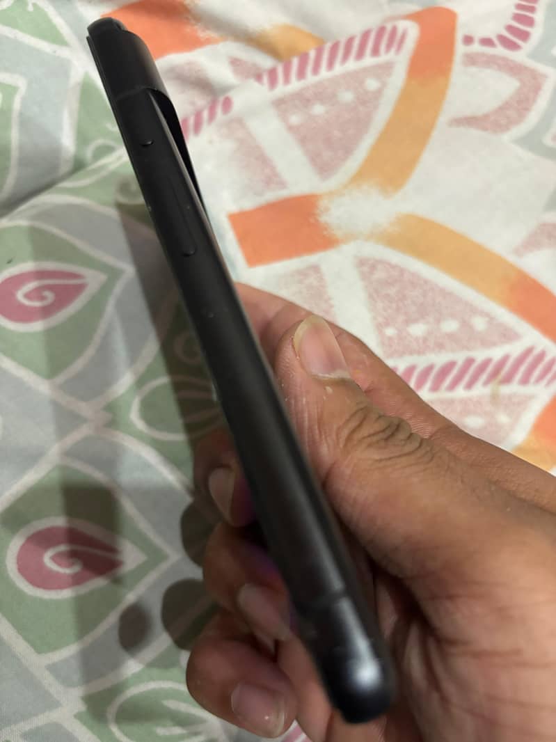 Google Pixel 8 5