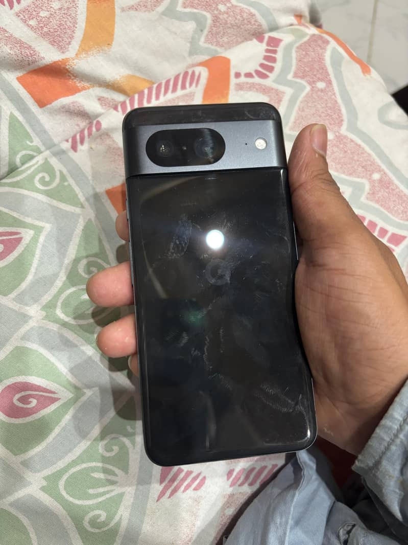 Google Pixel 8 7