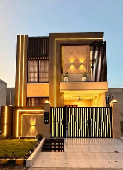 Find Your Ideal Prime Location House In Citi Housing Society Under Rs. 26500000